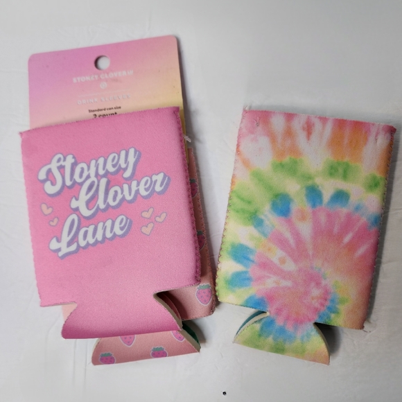 Stoney Clover Lane Can Drink Sleeve Coozies Pink Tie Dye Set of 3 Strawberry - Picture 5 of 6